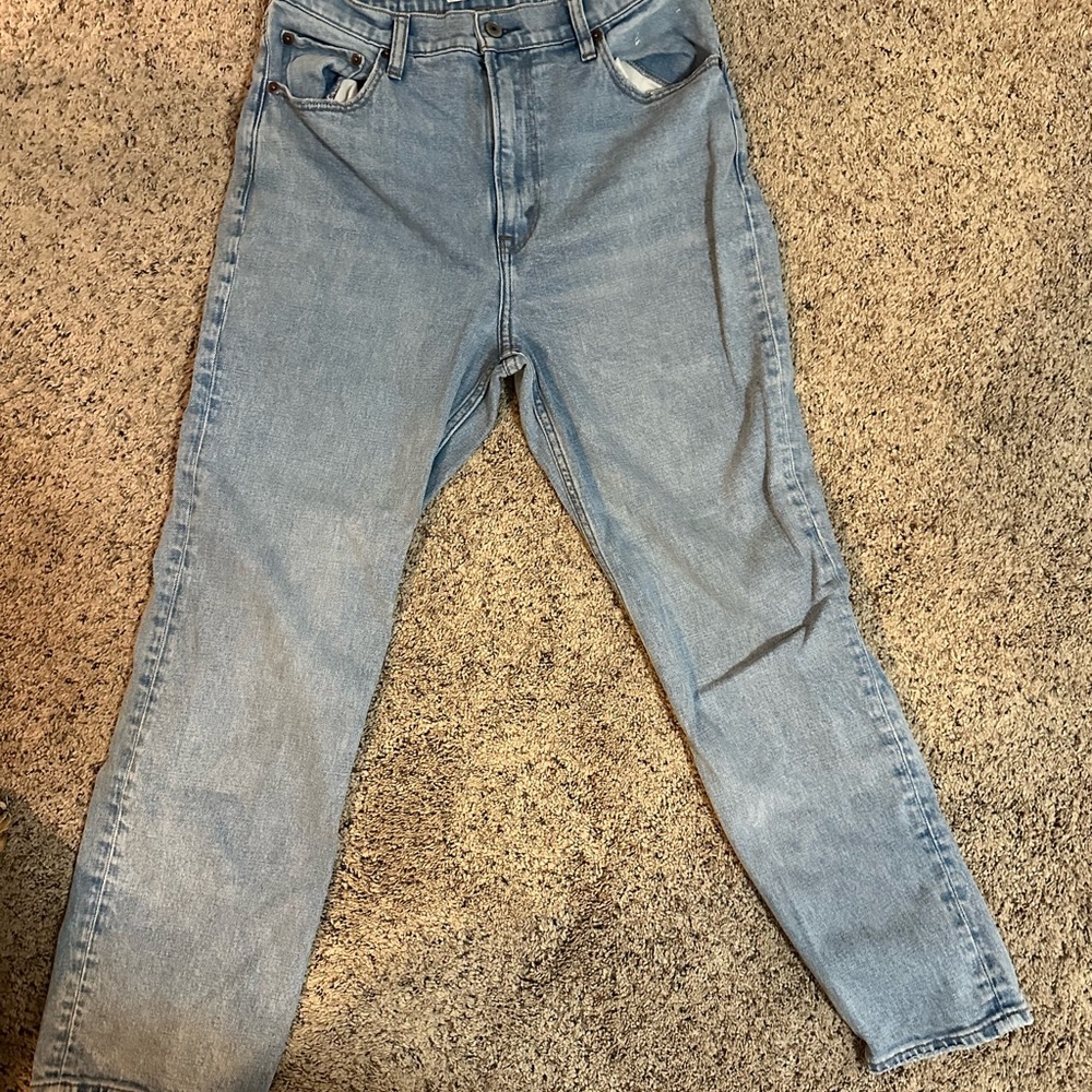 Abercrombies size 8 straight leg